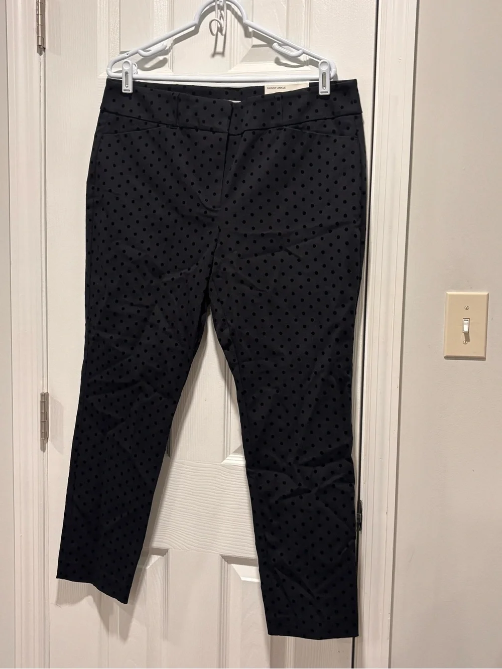 🩵LOFT Black Polka Dot Ankle Crop Pants - Picture 3 of 13